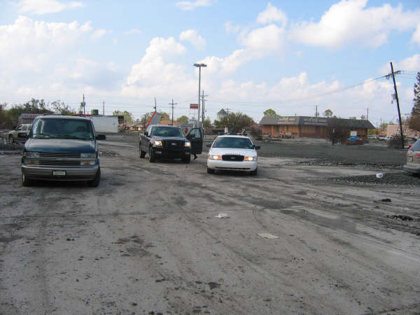 Police, 2 vehicles.jpg